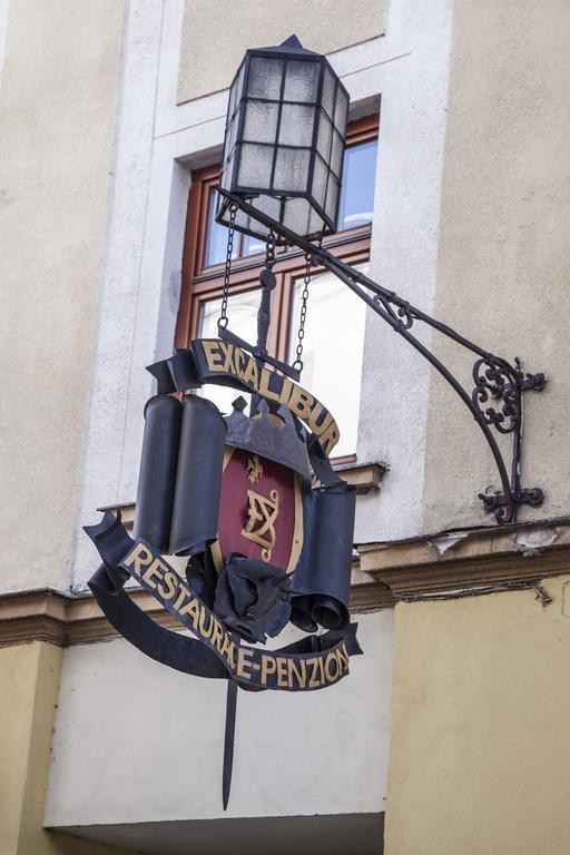 Excalibur Penzion A Restaurace Moravska Trebova Ngoại thất bức ảnh